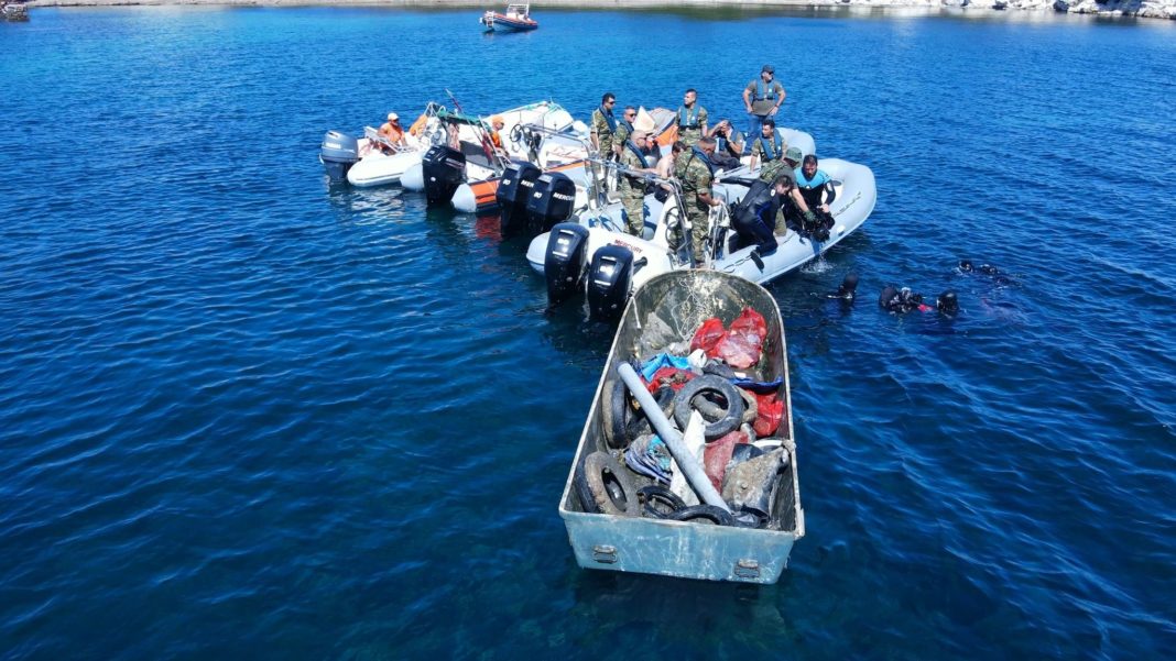 Λέσβος: Καθαρισμός ακτών και υποθαλάσσιων περιοχών
